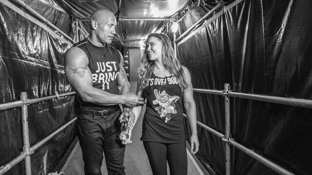 WWE Photo