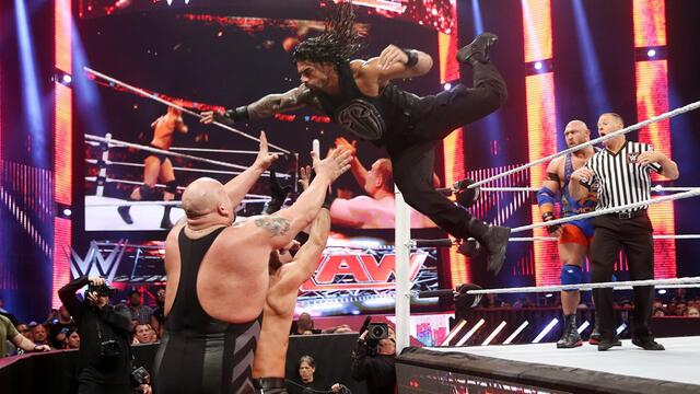 WWE Photo