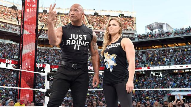 WWE Photo
