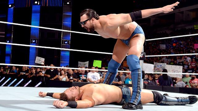 WWE Photo