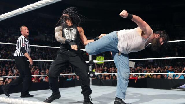 WWE Photo