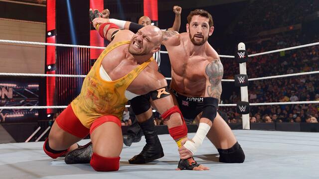 WWE Photo