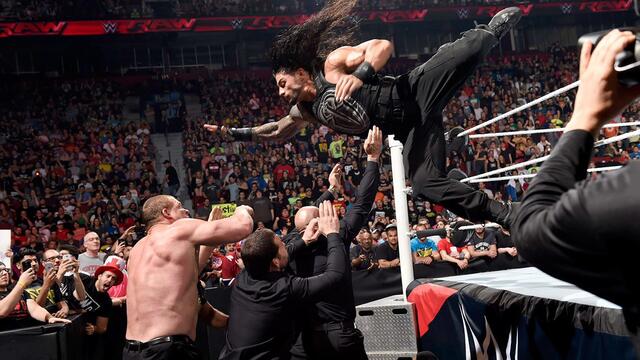 WWE Photo