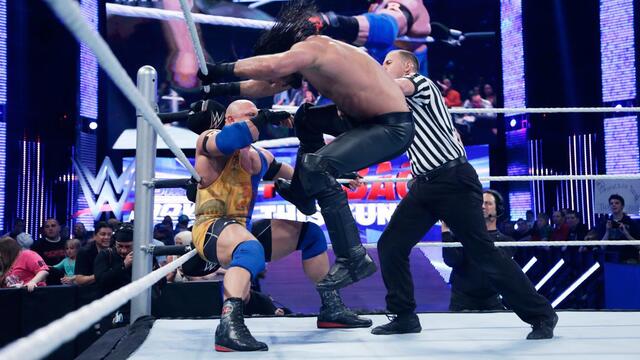 WWE Photo