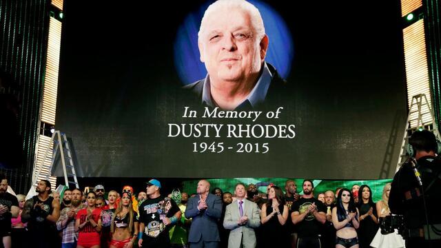 WWE Photo