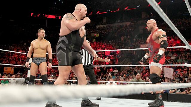 WWE Photo
