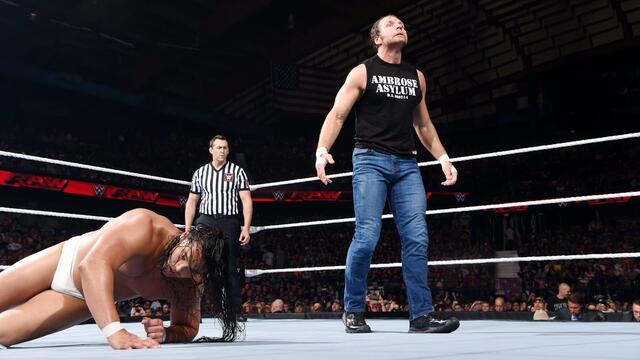 WWE Photo