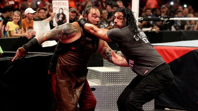 WWE Photo
