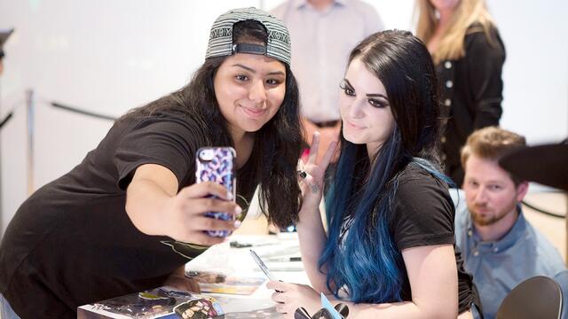 WWE Photo