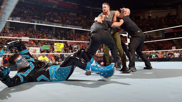 WWE Photo