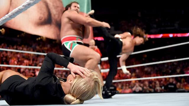 WWE Photo