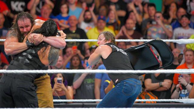 WWE Photo