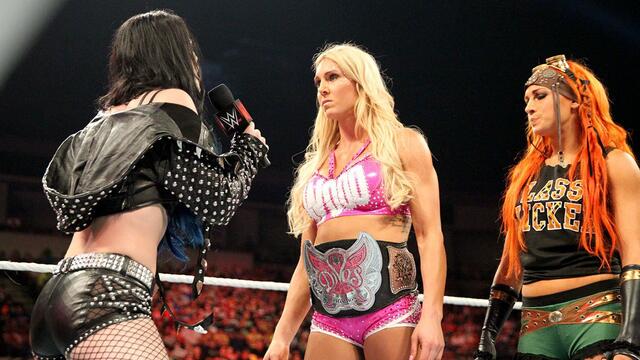 WWE Photo