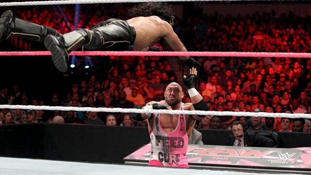 WWE Photo