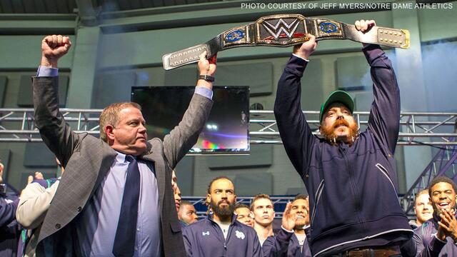 WWE Photo