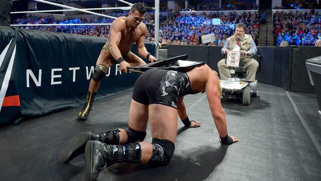 WWE Photo