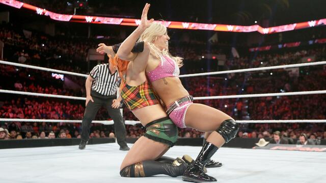 WWE Photo