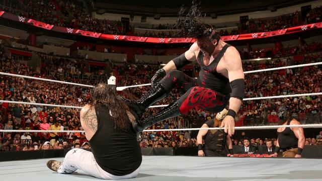 WWE Photo