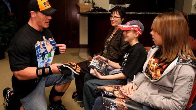 WWE Photo