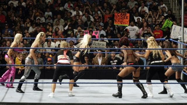 WWE Photo