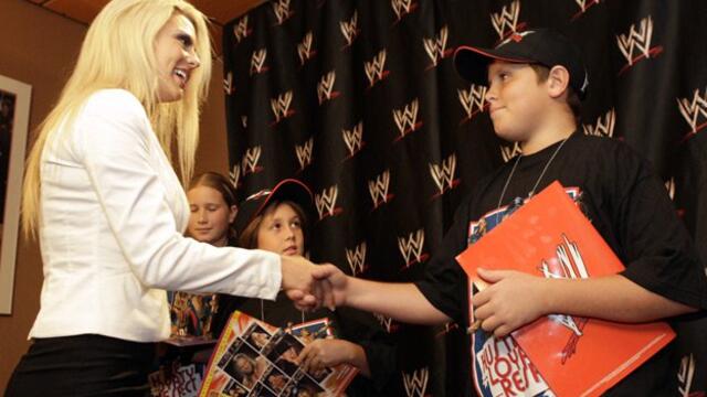 WWE Photo