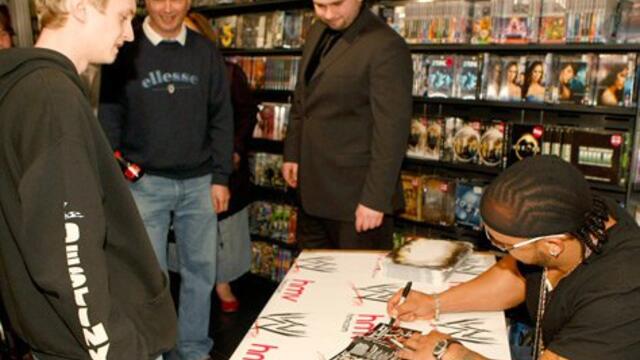 WWE Photo