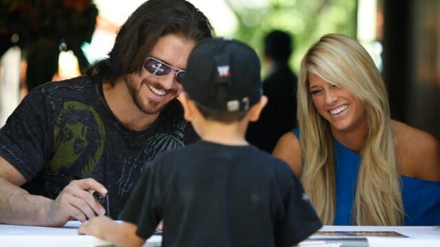 WWE Photo