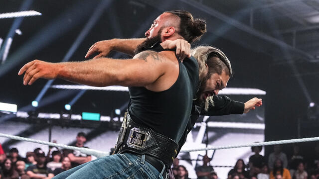 WWE Photo