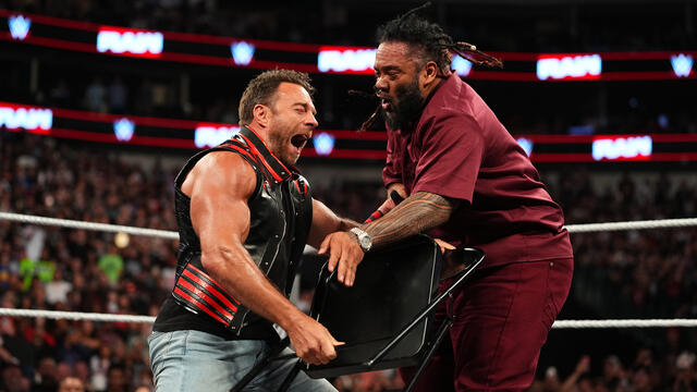 WWE Photo