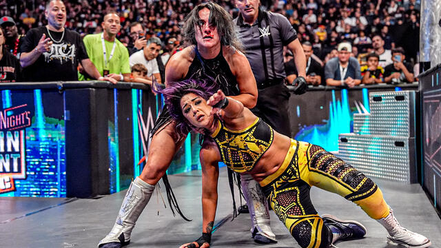 WWE Photo