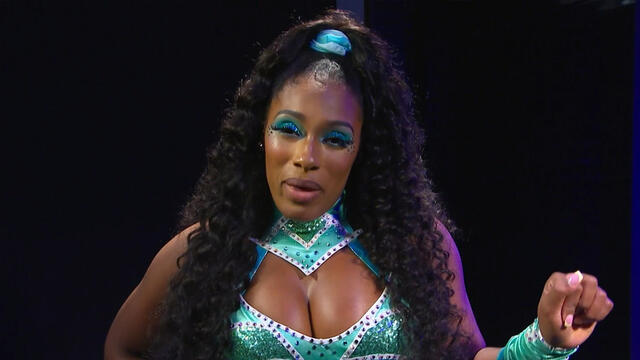 スポーツ選手 WWE legend6 Lash Legend puts her challengers on notice: SmackDown exclusive