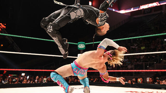 WWE Photo