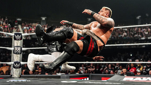 WWE Photo