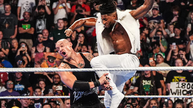 WWE Photo