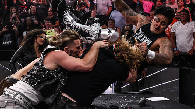 WWE Photo