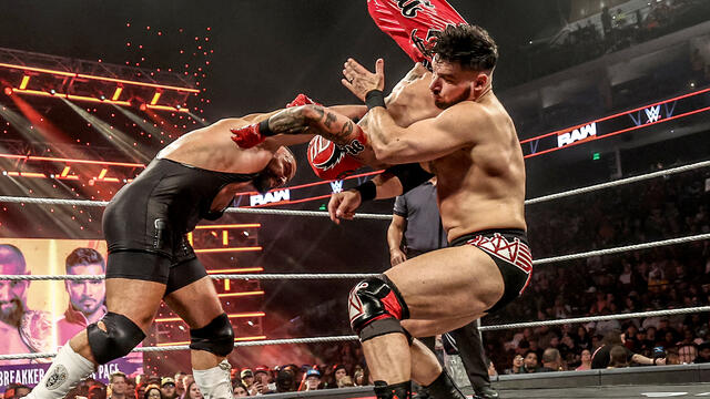WWE Photo