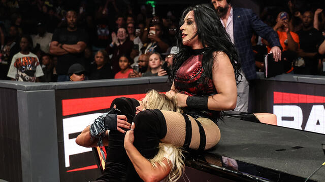 WWE Photo