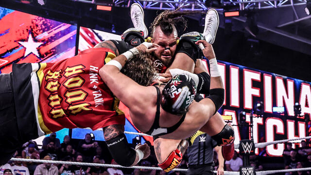 WWE Photo