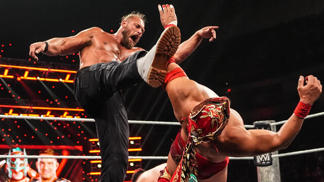 WWE Photo