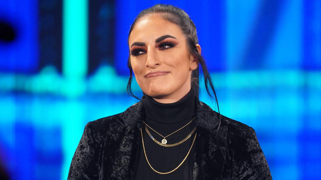 Sonya Deville restarts Naomi’s match against Shayna Baszler: SmackDown, Nov. 5, 2021