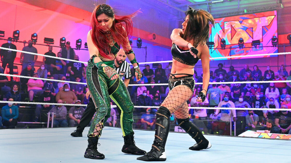 Shirai, Catanzaro & Carter vs. Toxic Attraction - Six-Woman Tag Team Match: WWE NXT, Oct. 19, 2021