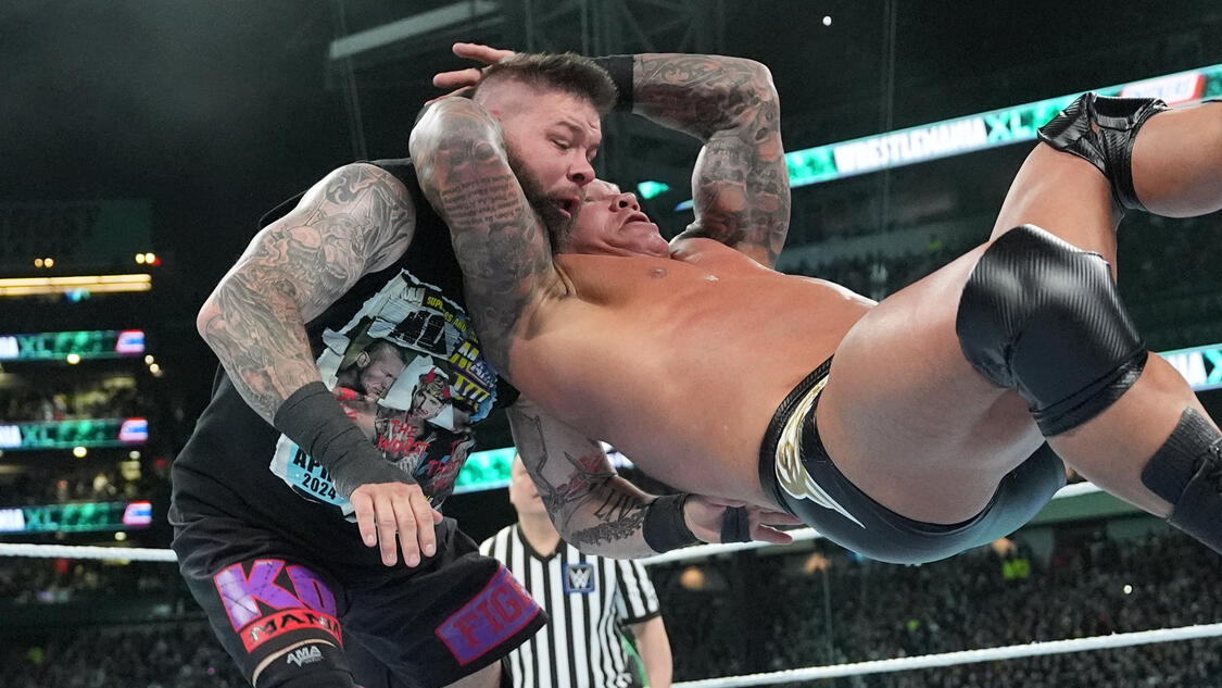 Logan Paul vs. Randy Orton vs. Kevin Owens — United States Championship Triple Threat Match: WrestleMania XL Sunday highlights