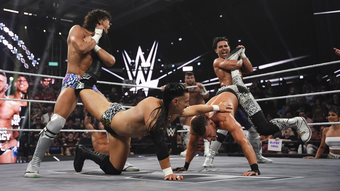 WWE Photo