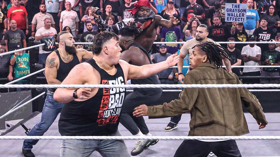 WWE Photo