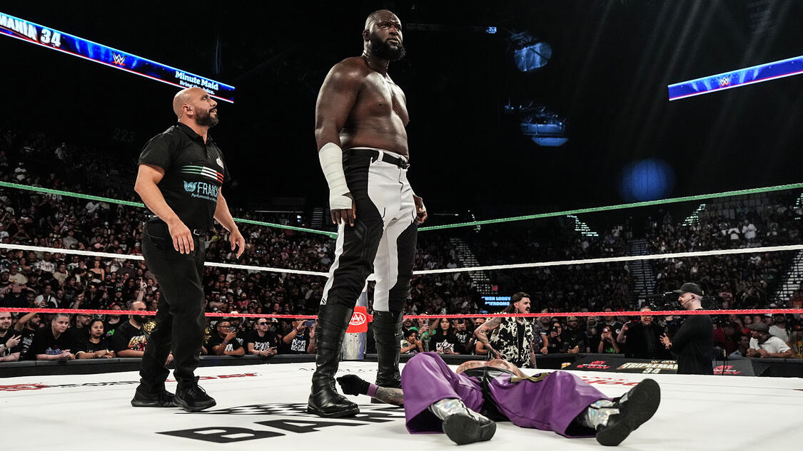 WWE Photo