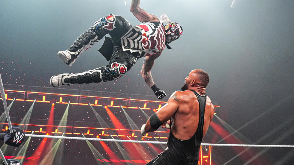 WWE Photo