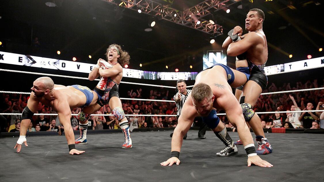 WWE Photo