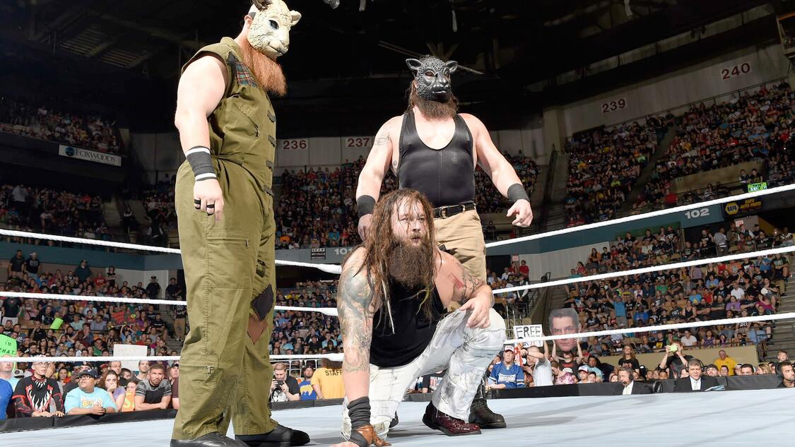 WWE Photo