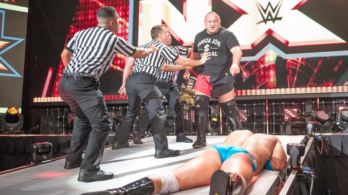 WWE Photo