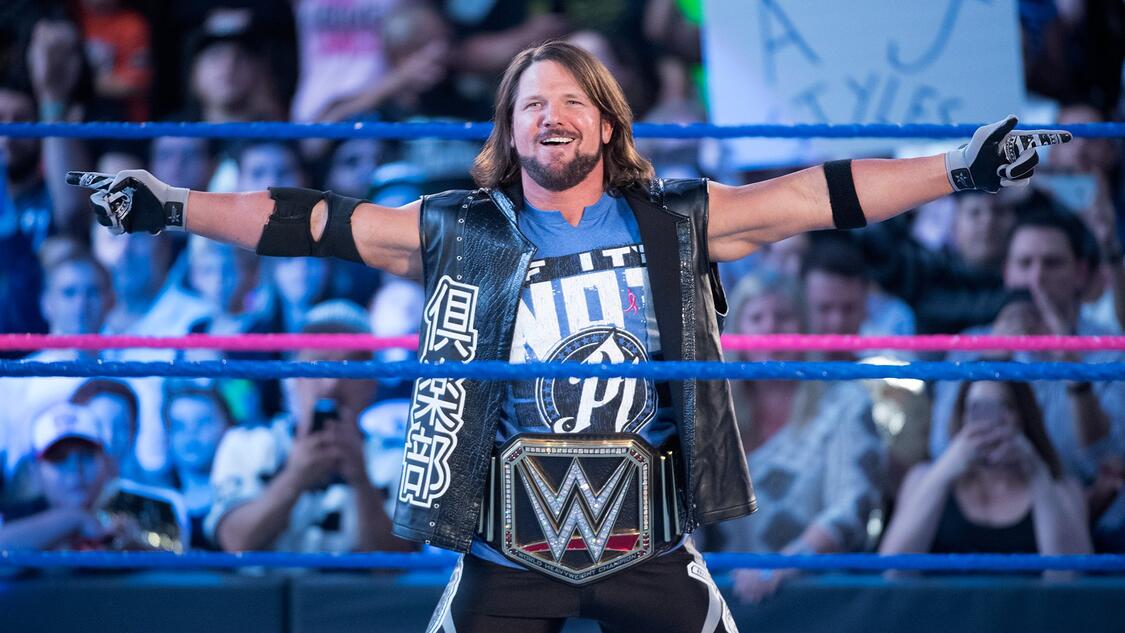 WWE Photo